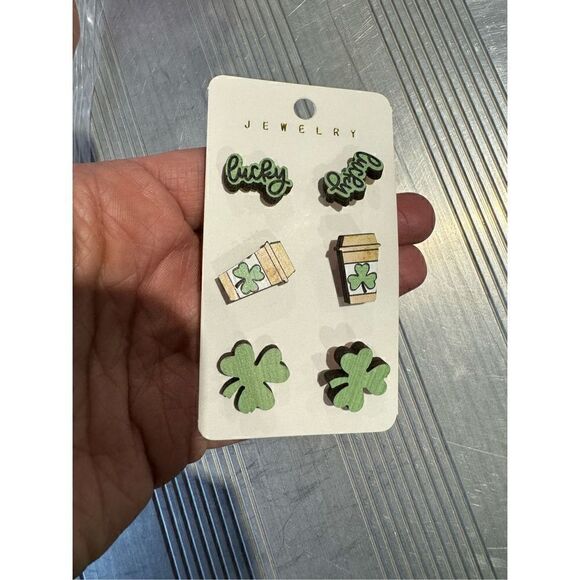 St. Patrick’s Day wooden  boutique earrings - Picture 2 of 3